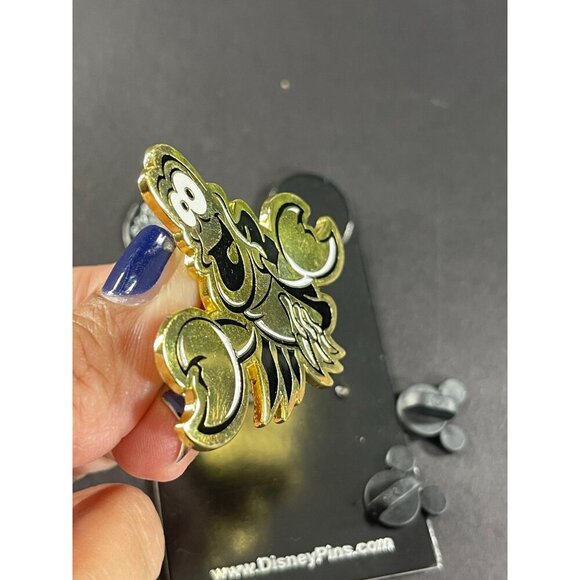 Disney Sebastian Crab Trading Pin Little Mermaid D23 Lapel Pin Brooch Jewelry - Picture 5 of 9